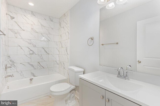 Building Photo - 2430 Harris Mill Rd