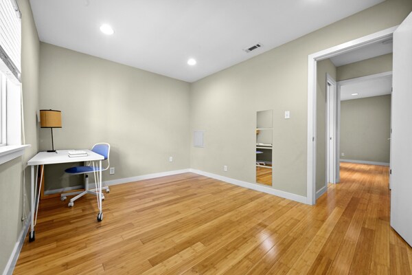 Building Photo - 3601 Menchaca Rd