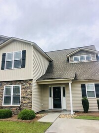Building Photo - 2212B Sweet Bay Drive.