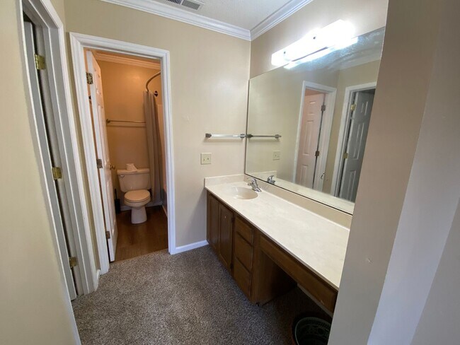 Building Photo - 4310 Oneal Place