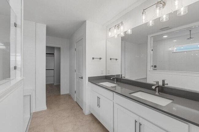 Building Photo - 140 Inlet Ln