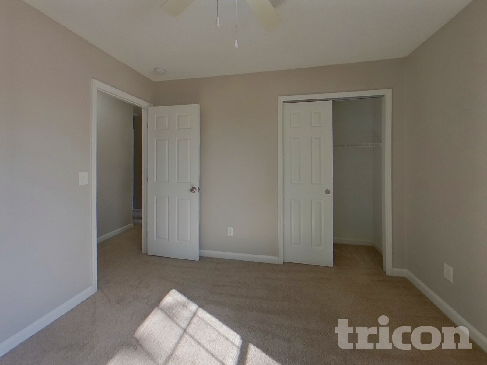 Building Photo - 18 Glen Knoll Ct