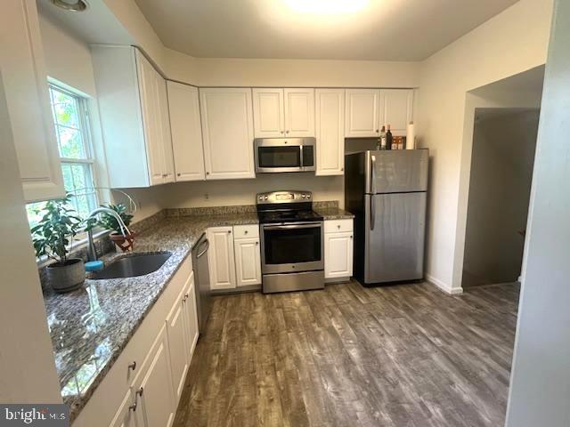 Building Photo - 2028 Madrillon Springs Ct
