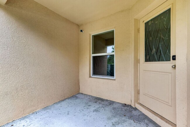 Building Photo - 1564 Wynford Cir
