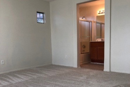 Building Photo - 25794 Iris Ave