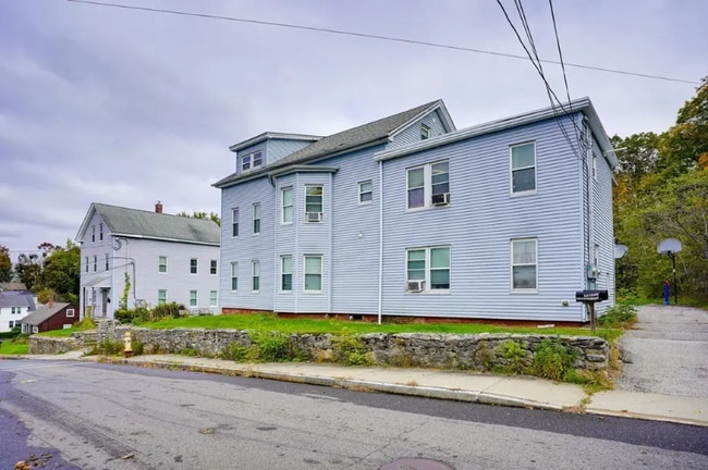 Building Photo - 31-33 5th Ave