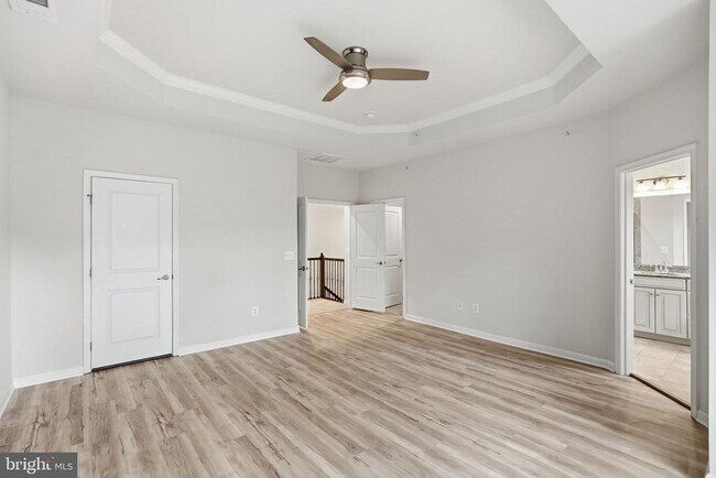 Building Photo - 3634 Briarwood Dr