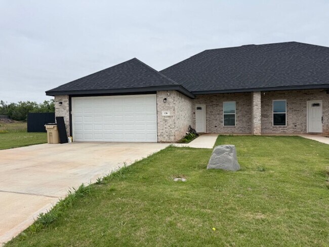 Building Photo - 136 Pedernales