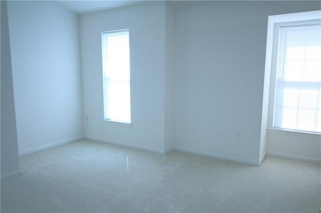 Building Photo - 1305 Michael Dr