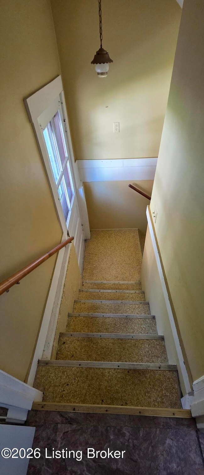 Building Photo - 3814 Taylorsville Rd