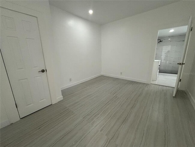 Building Photo - 4519 5th Ave S
