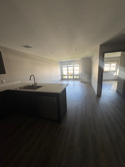 Building Photo - Island City Properties