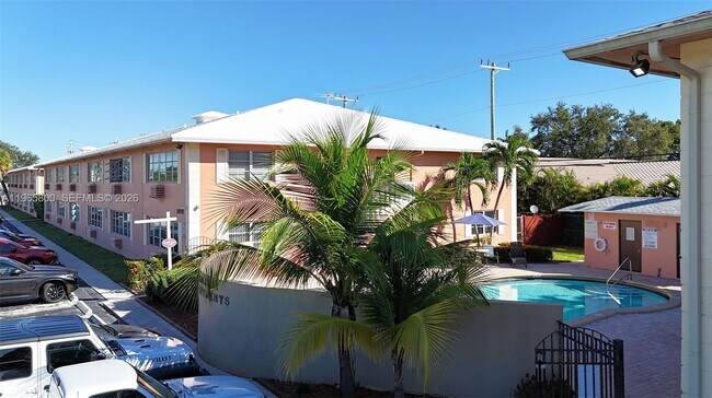 Building Photo - 5990 NE 18th Ave