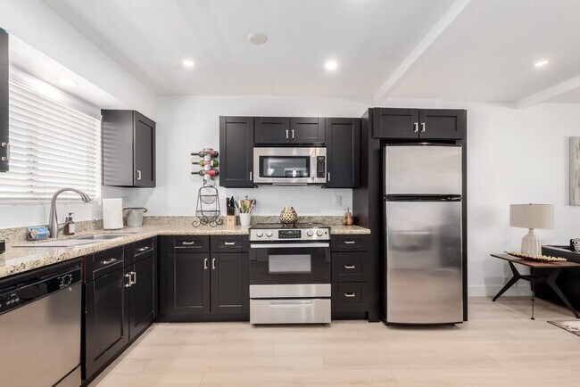 Building Photo - 4630 N 68th St