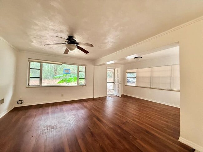 Building Photo - Enjoy the peace and quiet in this secluded home located on private lake!!!