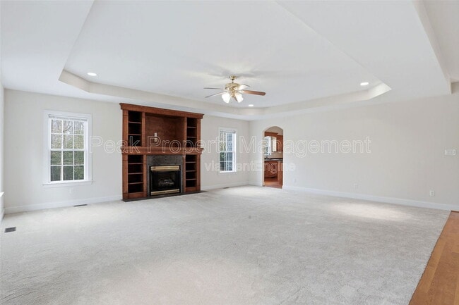 Building Photo - 14116 Spruce Ave