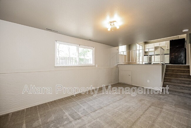 Building Photo - 3459 Springnite Dr