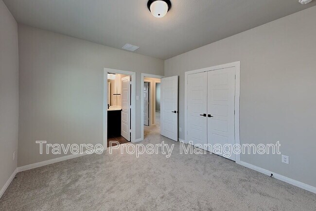 Building Photo - 2013 Tolleson Dr