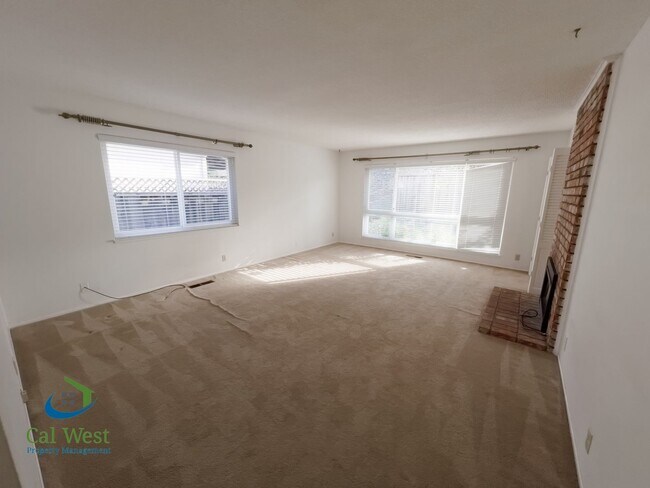 Building Photo - $4,795 - Beautiful 4 beds/2 Baths Home near Los Gatos Border