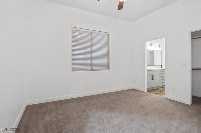 Building Photo - 4630 Laguna Vista St