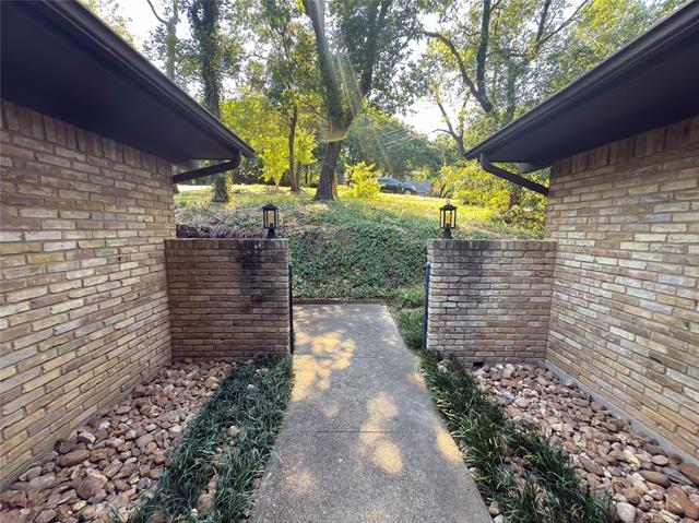 Building Photo - 1310 Bow Creek Dr