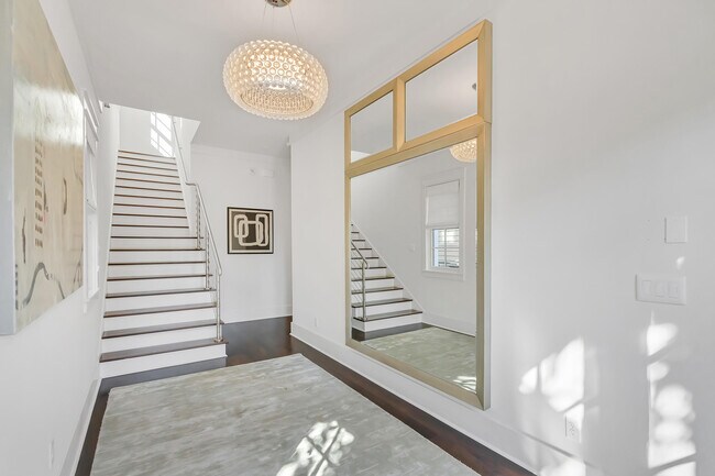 Building Photo - 69 Cypress Walk