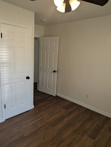 Building Photo - 1311 N Morris St