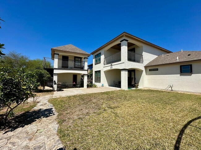 Building Photo - 617 Cowbird Cove Court