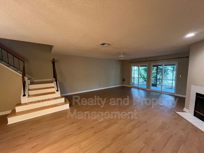 Building Photo - 2644 Lancaster Ct