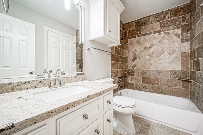 Building Photo - 24819 Northampton Forest Dr