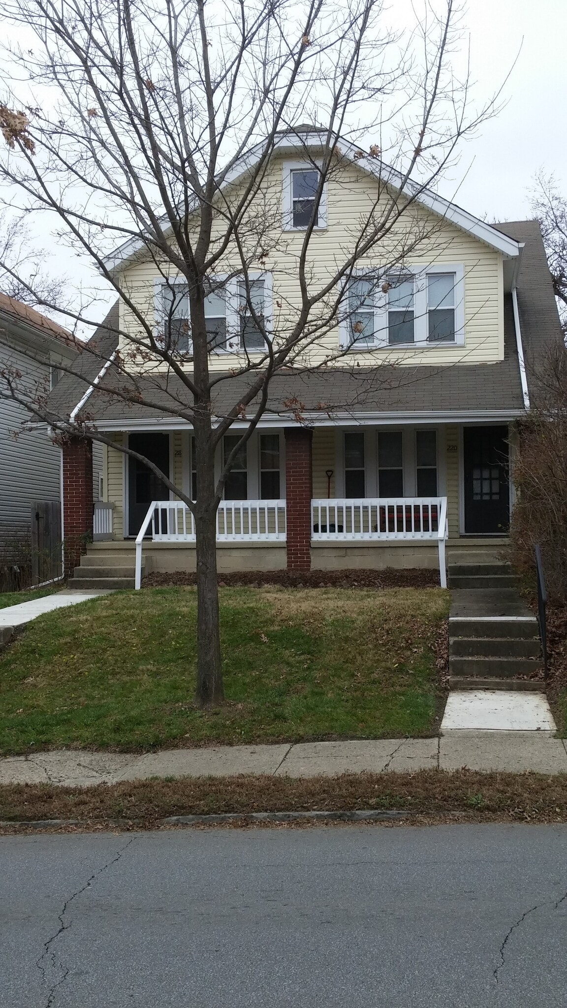 Duplex - 220 E. Hudson Street