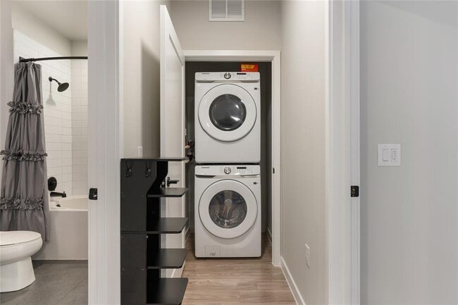 Building Photo - 4510 Terry-O Ln