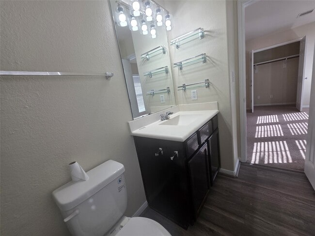 Building Photo - 7274 Autumn Sun Dr