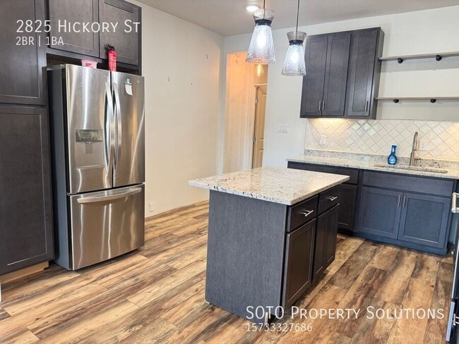 Building Photo - 2825 Hickory St
