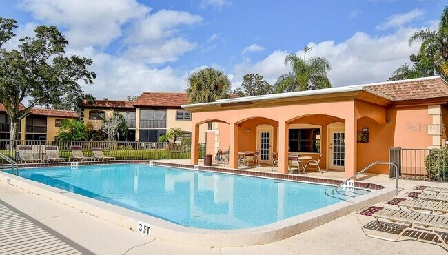 Building Photo - 12900 Vonn Rd