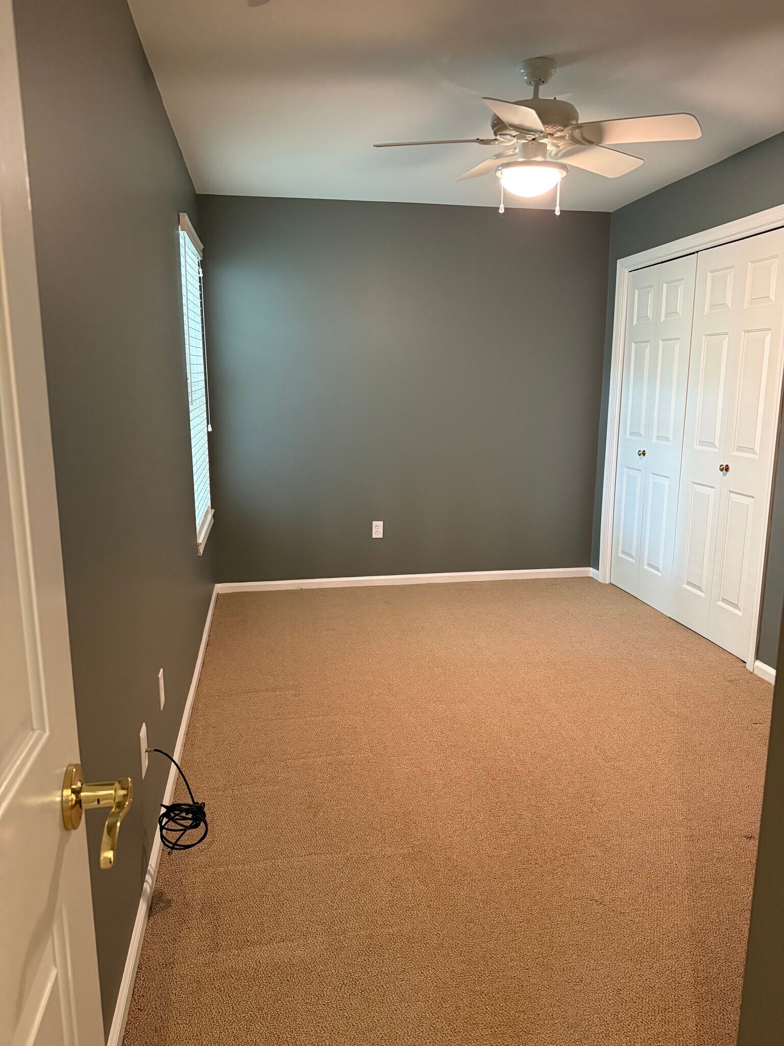 Building Photo - 1607 Briarwood Ln