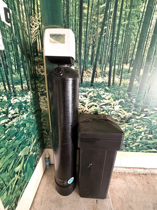 Building Photo - 13119 S Bellaire Estates Dr