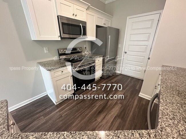 Building Photo - 113 Squarewood Ln NW