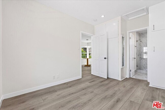 Building Photo - 1165 Stanford St