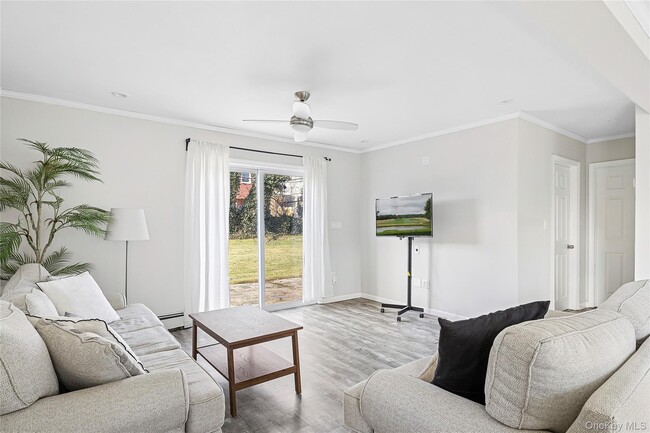 Building Photo - 22 Shelter Ln