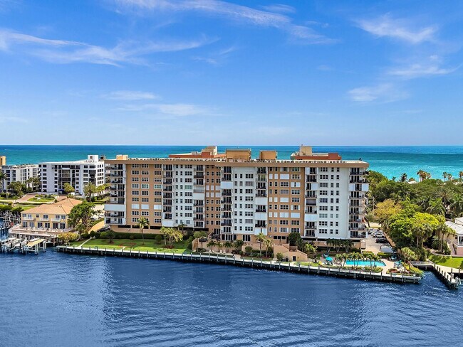 Primary Photo - 1150 Hillsboro Mile