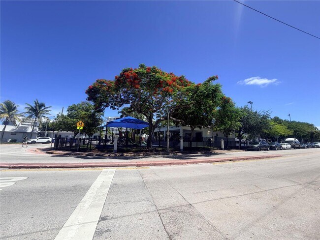 Building Photo - 8080 Tatum Waterway Dr