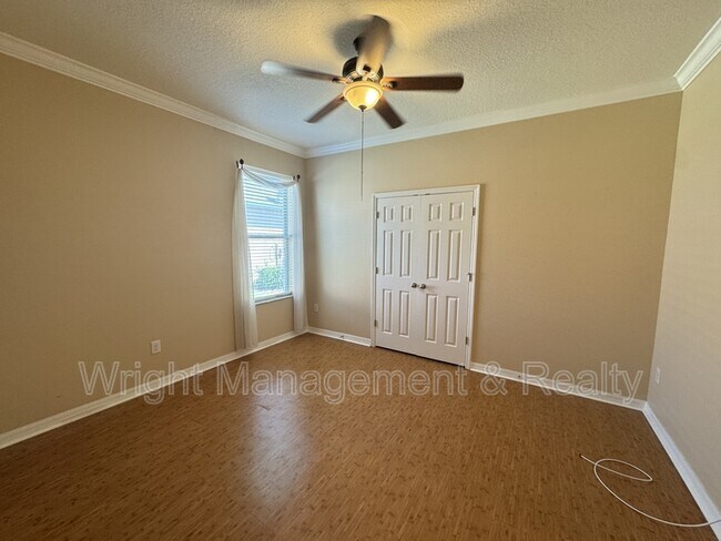 Building Photo - 2215 Parrot Fish Dr