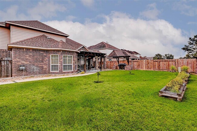 Building Photo - 20307 Cortina Valley Dr
