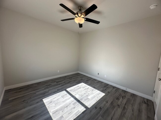 Building Photo - Beautiful 2024 Built 3 Bedroom, 2 bathroom home with RV Parking