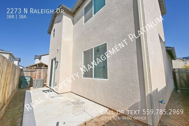 Building Photo - 2273 N Raleigh Dr