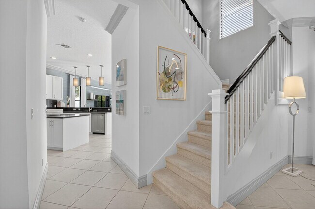 Building Photo - 16726 Picardy Way