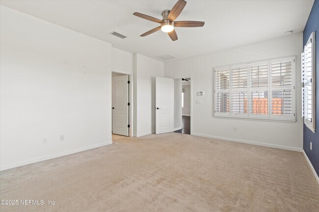 Building Photo - 5985 Wind Cave Ln