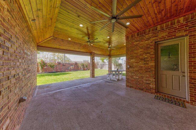 Building Photo - 4703 Eagle Cove Ln