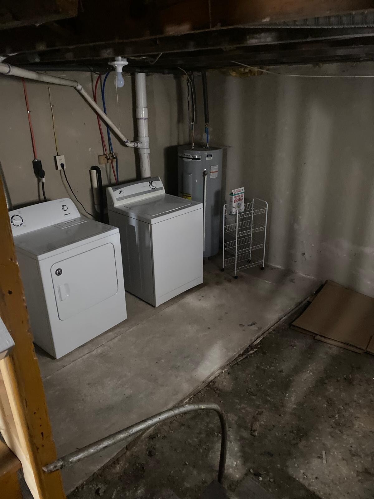 Building Photo - 104 S 4th St